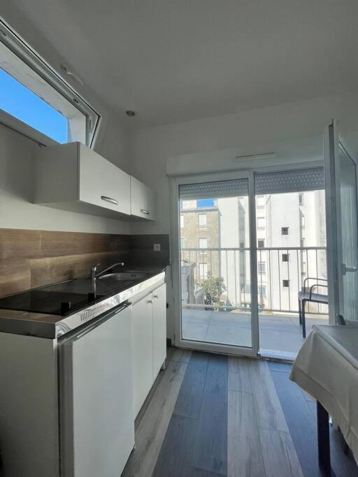 Studio En Plein Centre De Brest Apartment Exterior foto